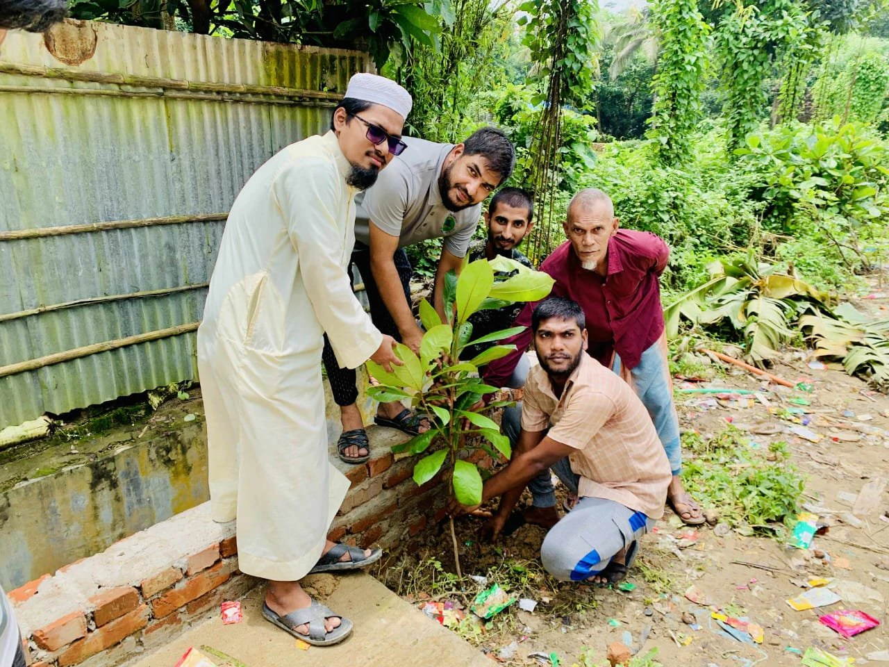Picture posted by ফুরকানবার্তা নিউজ ডেস্ক